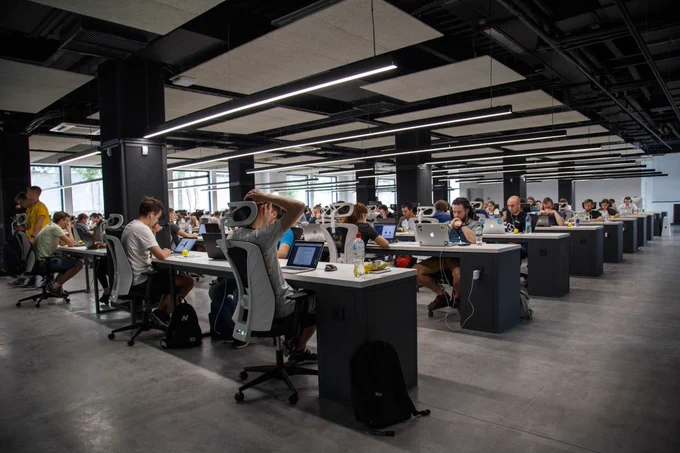 remote office hybrid work