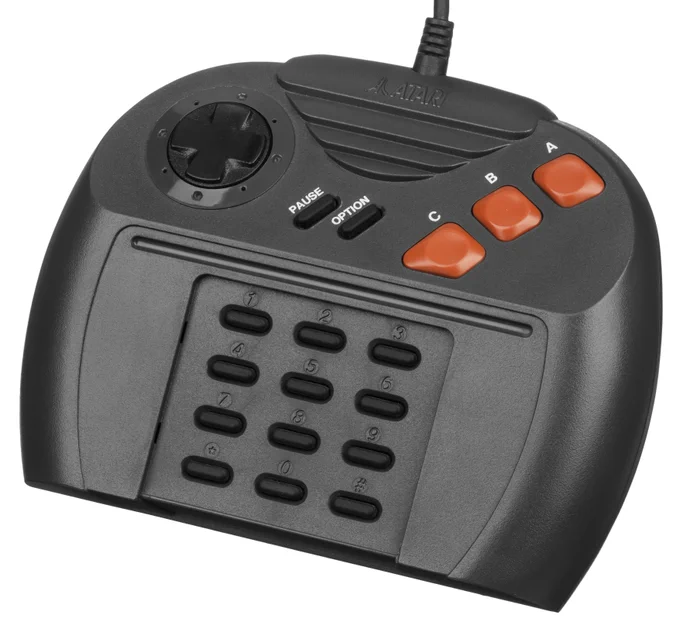 Photo of an Atari Jaguar controller