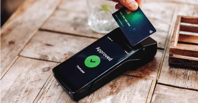 New Oracle Mobile Order and Pay Lets Restaurants Serve Customers from Tableside to Curbside