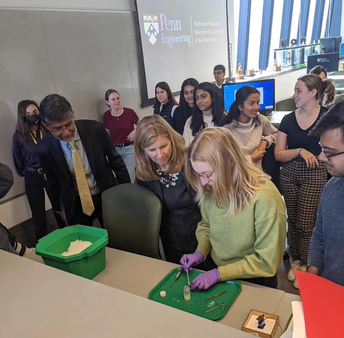 A student demonstrates BE’s famous cockroach demo.