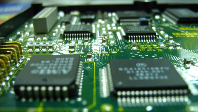 Japan will invest up to 70 billion yen ($500 million) in a new semiconductor company led. "Semiconductors are going to be a critical component for the development of new leading-edge technologies such as AI, digital industries, and in healthcare,".
