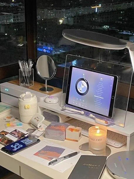 Night Time Desk Setup 
