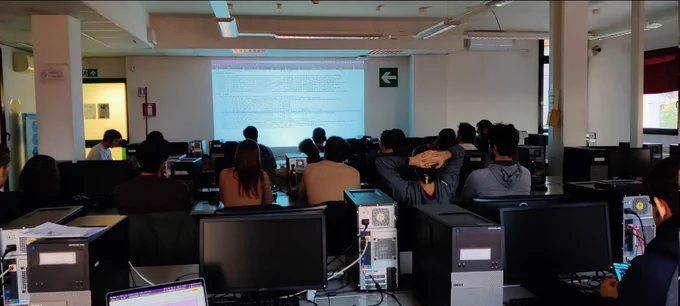Foto dei ragazzi che hanno partecipato al laboratorio.