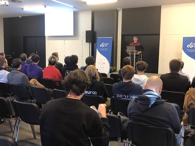 Photo de la conférence de Pierre Rust en salle C au Kindarena