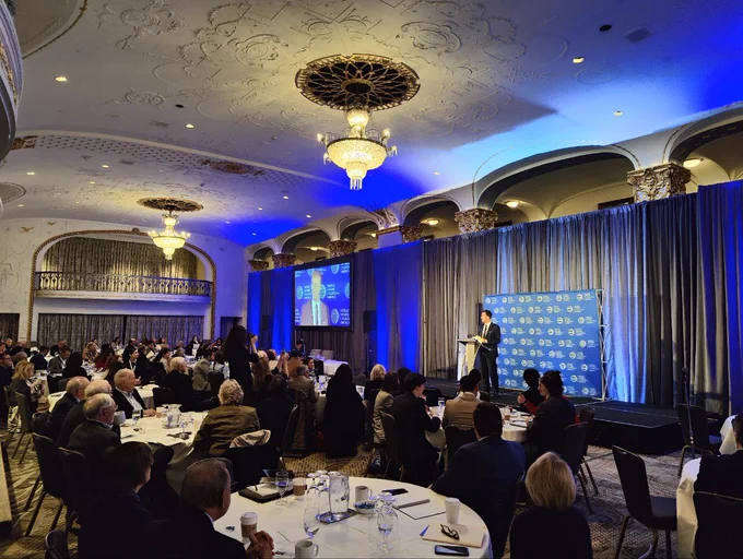 Sandro Gozi, secrétaire général du PDE, s'exprime lors de la conférence nationale de @WACAmerica à Washington, 17 novembre 2022