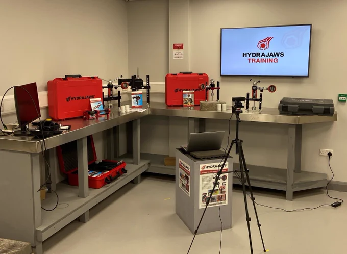 Hydrajaws online training studio set up