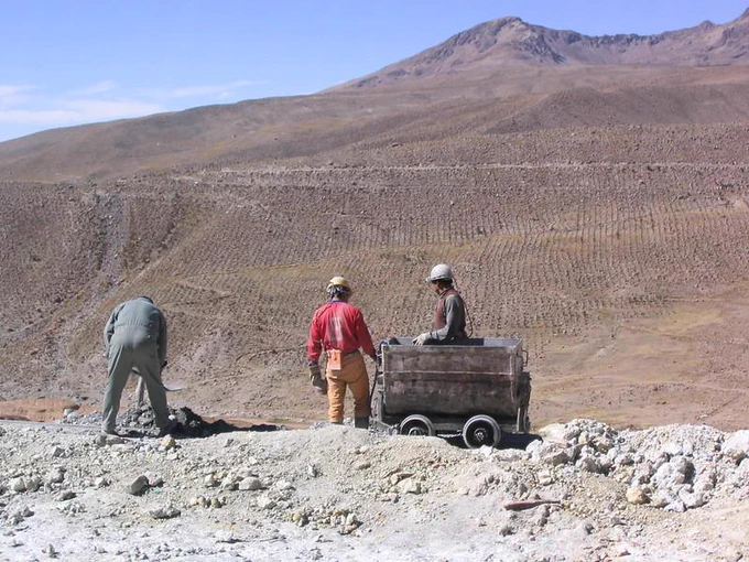 Bolivian tin mine (Flickr)