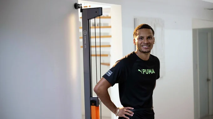 TUT Fitness partners with Olympic and World Champion sprinter, Andre De Grasse, to bring affordable micro gym training to the world.