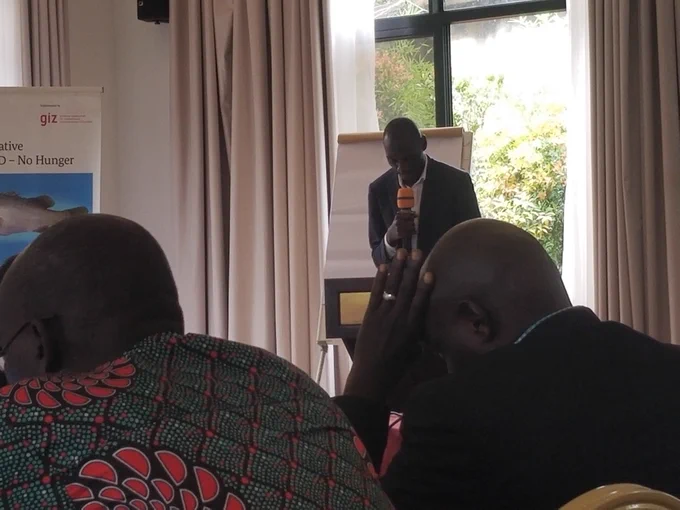 Mr Stephen Arinaitwe Consult and SRH&R expert delivering a presentation on the same for the Vulnerable communities around Lake Victoria.