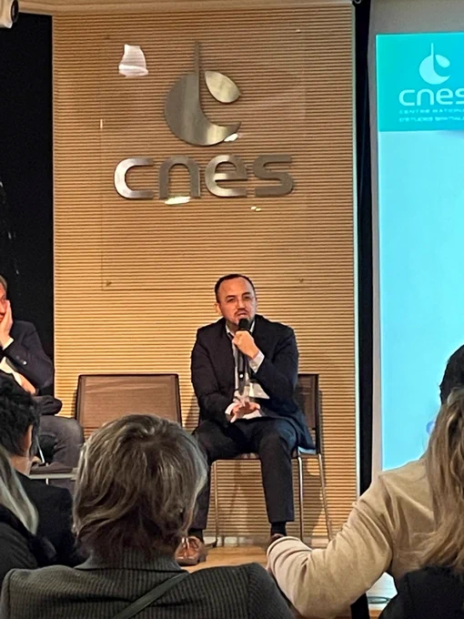 Retour sur la matinée CNES / France Ville Durable ce 13 décembre.
@NguyenPierre2
 a présenté l'offre "Solutions spatiales au service des territoires" de l' UGAP➡ https://bit.ly/3Wek56h et l'engagement de l'établissement en faveur des PME innovantes➡ https://bit.ly/3Pq3iL7.
