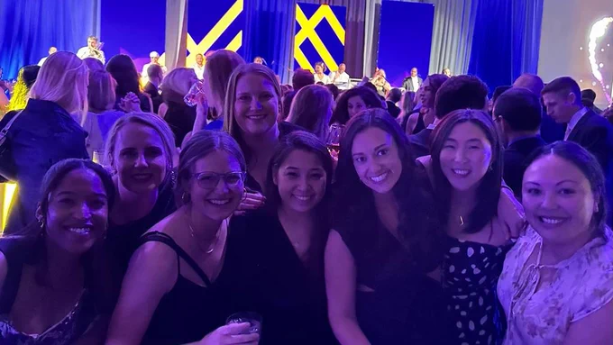 Second-year fellows (  basically a second-year Riley!) do the AAGL Gala! 