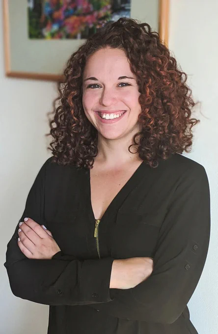 Headshot of Dr. Noa Golan