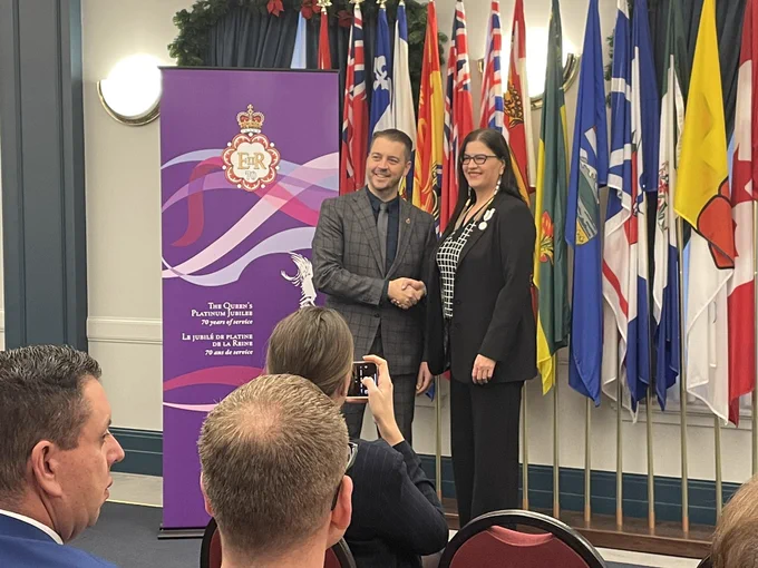 Lori Campbell, Associate Vice-President (Indigenous Engagement), receives a Queen’s Platinum Jubilee Medal.