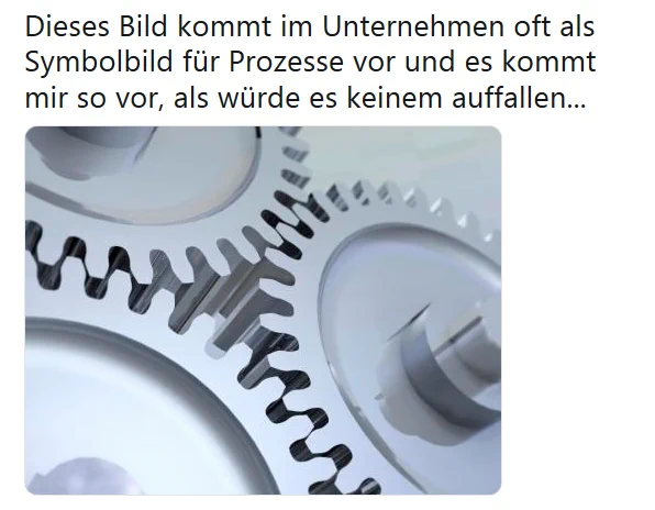 Symbolbild für Prozesse: drei ineinandergreifende Zahnräder