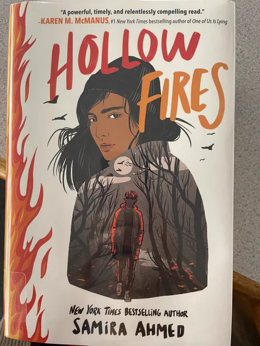 Book cover of Hollow Fires by Samira Ahmed