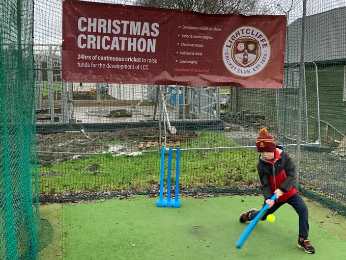 Howzat for a good shot. Cricathon is up and running 