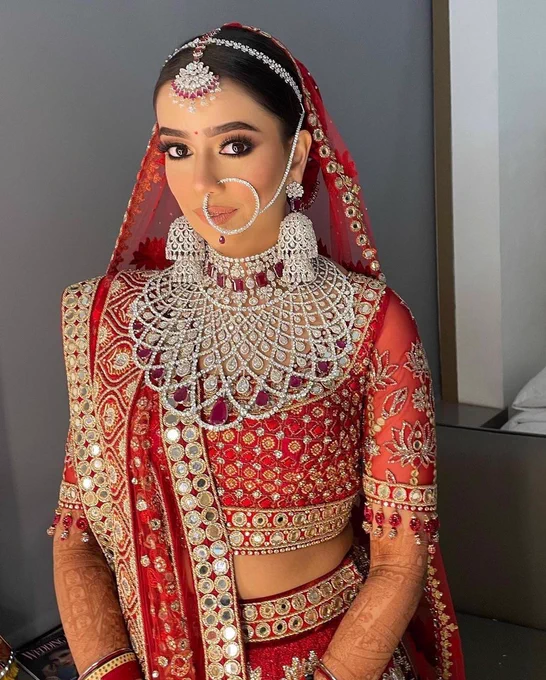 Diamond naths that were chosen by the brides in 2022 😍❤
Credits : @samairasandhu @israniphotography  @ritikahairstylist  @meerasakhrani  @facesbychaitalisengupta  @reelsandframes  @amritkaur_artistry 

#weddings #indianweddings #weddingseason #shaadiseason #bride #indianbride #nath #naths #weddingideas #weddinginspiration #instagrampost  #weddinginspo #diamond #diamondnath #nosepin #olready #olreadydotin #yoursmartbeautyclub #recentpost #recent4recent #instagrampost #recentwork  #indianglam #hacks #makeuphacks #viralhacks #viral #throwback #throwback2022 #newyear2023 