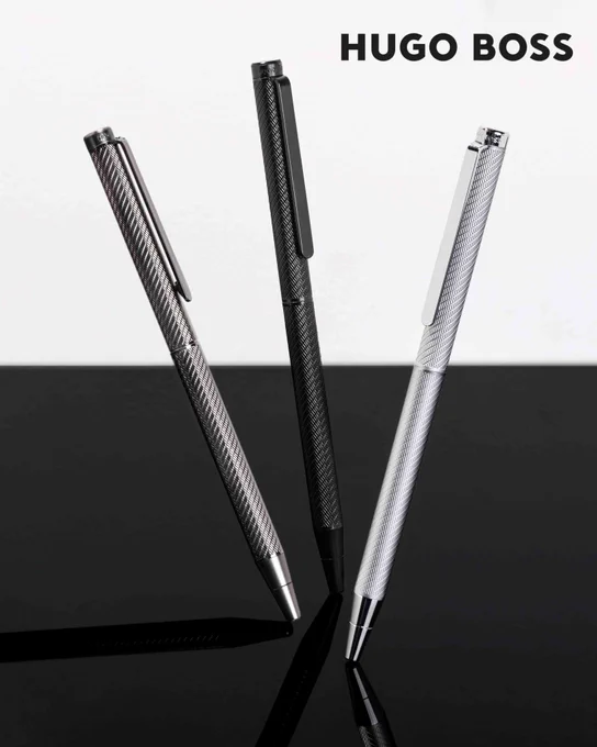 HUGO BOSS | Ballpoint pen | Cloud 
The Cloud writing instruments embrace both balance and functionality, while maintaining a lightweight feel with extra-slim silhouettes and minimalist aesthetics. The engraving pattern offers an elevated touch, and it is available in three different shades of metal. This chrome version is resolutely crisp & elegant.

https://b2bgiftsshop.com/products/ballpoint-pen-cloud-chrome

#hugoboss #hugobosspens #cloud #writinginstrumens #desktopitems #pens #ballpointpen