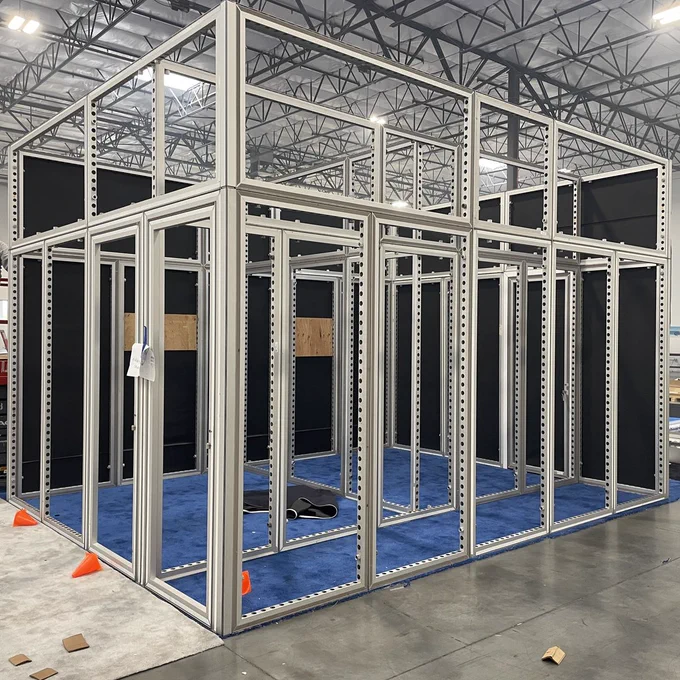 Test fitting fabric with BeMatrix frames by DVC