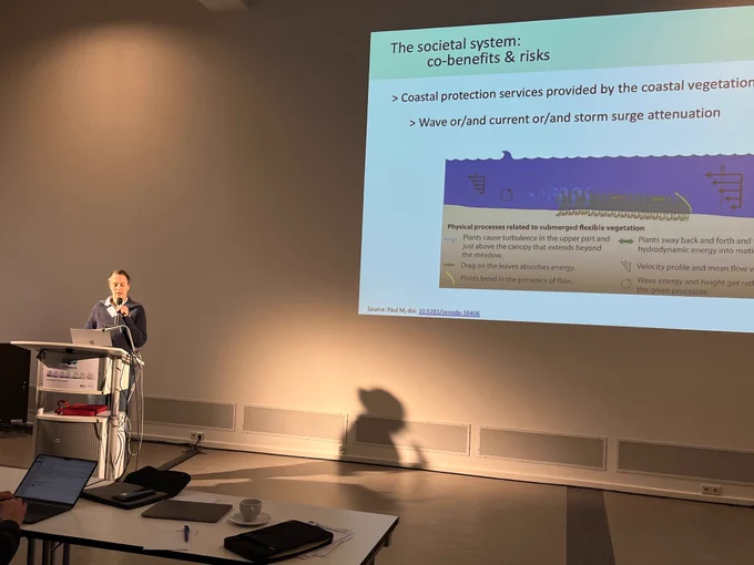 Sea4society scientist Maike Paul (LUFI University of Hannover)
