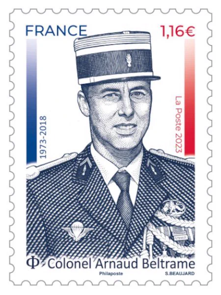 Timbre-poste Arnaud Beltrame. Photo La Poste, janvier 2023.