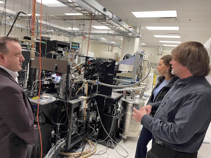 Dr.  Frank Hegmann's lab with
Aminah Robinson Fayek, Vice-President (Research and Innovation)