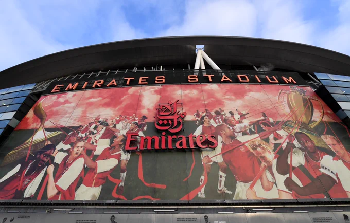 The first core design goes up on Emirates Stadium.