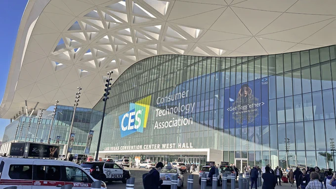 The Audio Voice 407: The Automotive Audio Perspective of CES2023. Automotive Back in Full Force, and Simply a Better Class of Audio, Including Immersive Audio and Better Controls
And #AlltheAudioNewsthatMatter
https://conta.cc/3WHM3XY
#theaudiovoice #audioxpress #audioinnovations
