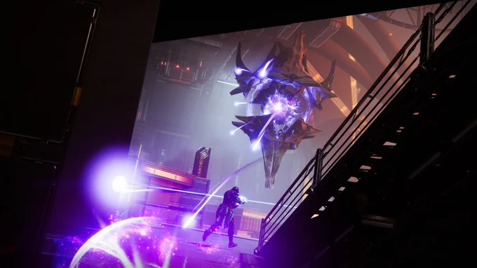 A Guardian going to battle in a Heist: Battleground mission.