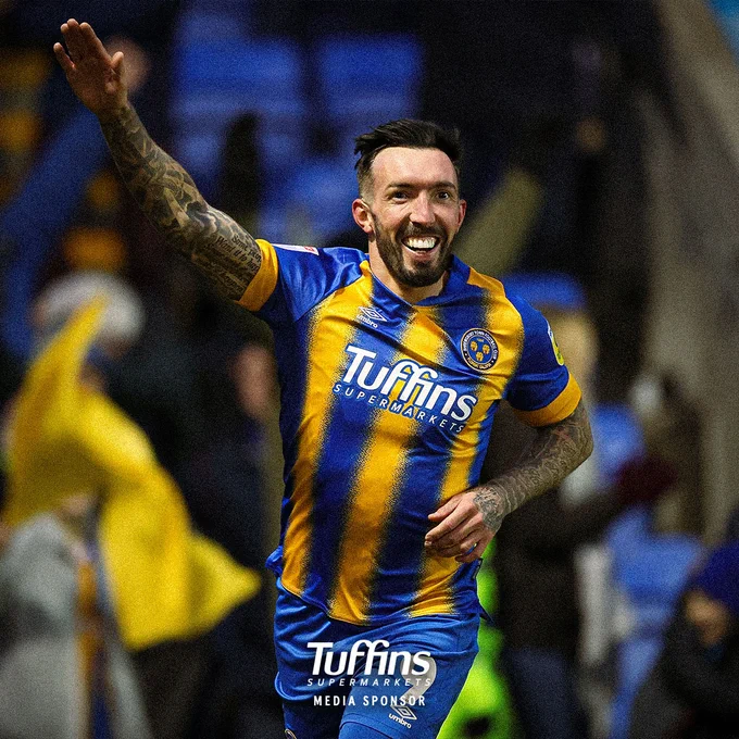 Ryan Bowman celebrates his goal.