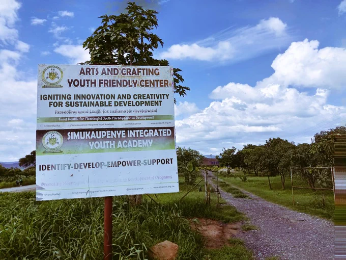 SIYA  a Youth led CBO was founded by Wellington Bakaimani in 2013 as an integrated youth club and was registered in 2016 under the Zimbabwe Youth Council and as a Trust. Siya was created with the  goal to develop well informed and empowered youth who will improve their lives and communities through effective engagement in development and health programs. SIYA advocates for the participation and involvement of you in development issues.