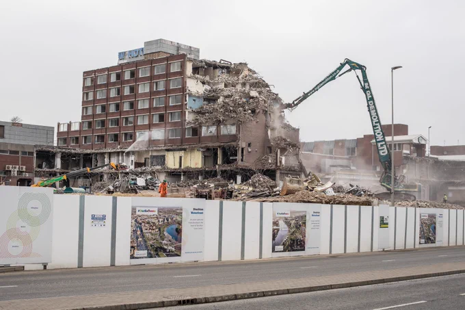 Demolition of the Swallow Hotel in Stockton.