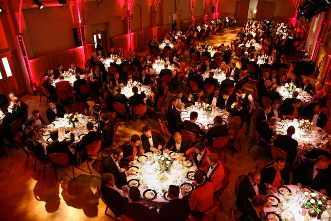 Prince Consort Rooms - Round tables