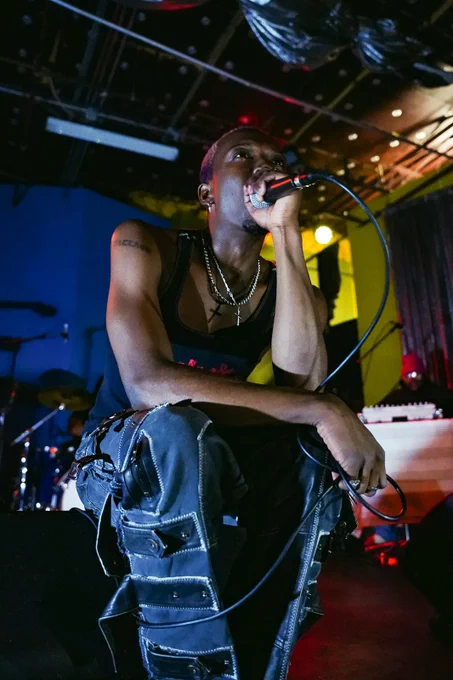Austin Royale performing at WKNC's Double Barrel Benefit 19. Photo by @AlenaLewisPhoto on Instagram.
