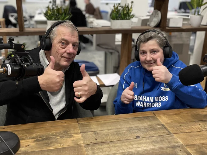 12 noon today‼️ 🎙️LISTEN to the 
FOREVER MANCHESTER AUDIO SHOW  @4EVERManchester 

with @TerrySnowdenMBE interviewing June Kelly MBE. Www.ManchesterRadio.Co.Uk 

#Manchester #ManchesterRadio #ForeverManchester