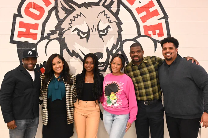 The speaker panel accompanied by the BSU President who moderated and hosted this discussion. 