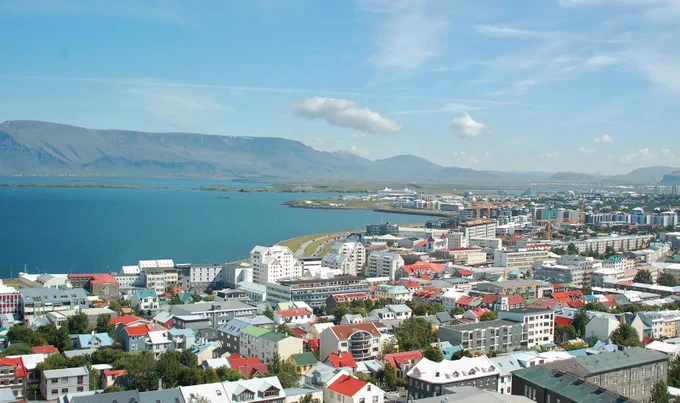 Photo of a sunny Reykjavik from the air