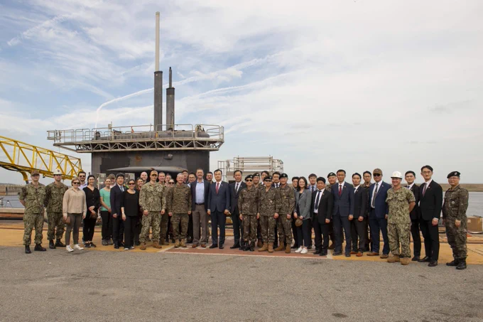 Photo of the United States and the Republic of Korea delegations visiting the Naval Submarine Base Kings Bay in Georgia