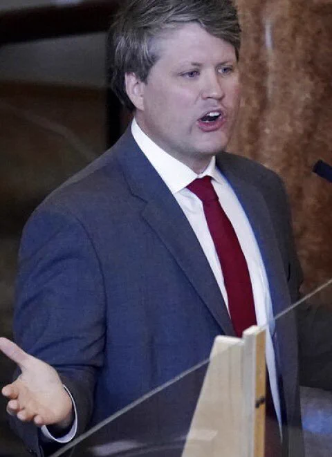Picture of Mike Hilgers