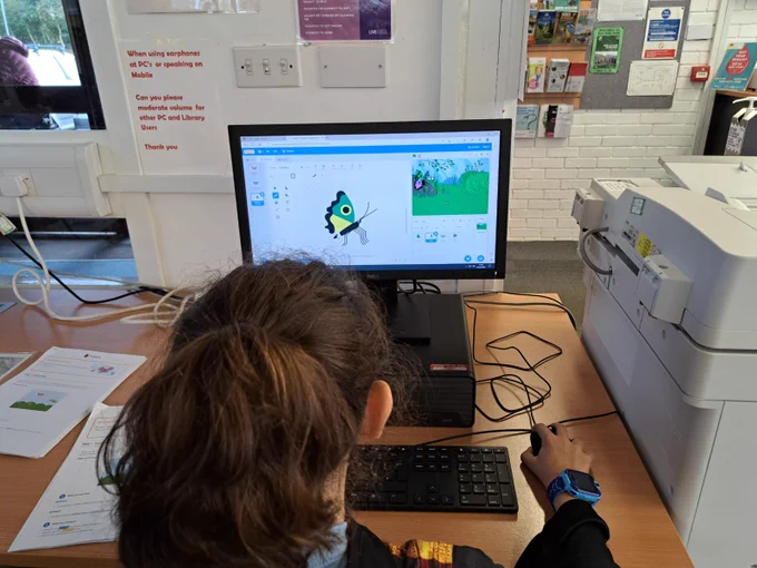 Child coding 