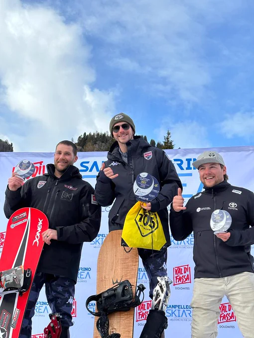men's ll1 podium
