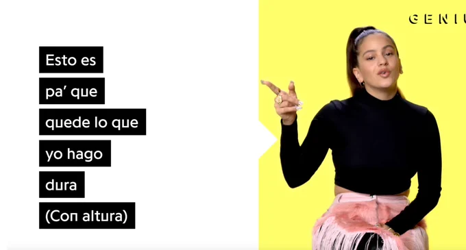 Rosalía enseñando su letra de "Con altura"