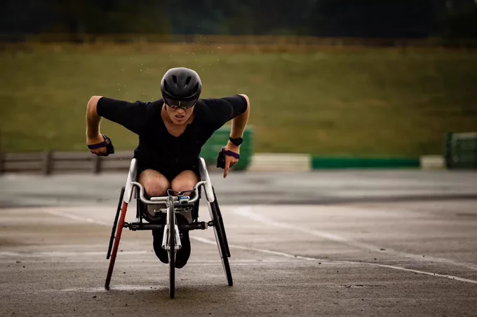 "You’re not making a sacrifice, you’re making a choice. I’ve lived by that."
 
@BritTri star @JoshLandmann offers a detailed insight into his weekly training schedule and reveals what truly motivates him 💪
 
▶️ https://bit.ly/3Yr2bht
 
📸 Ben Lumley
 
#MyMiles #SportsAidWeek