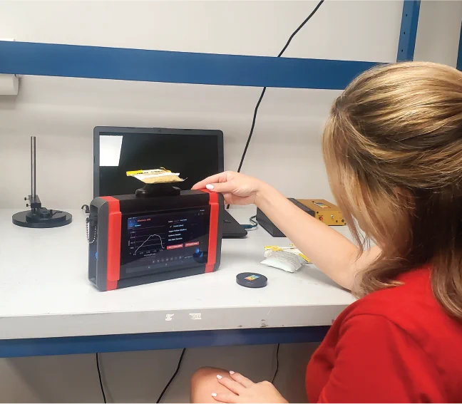 StellarNet ChemWiz ADK measuring nutraceutical powder sample.