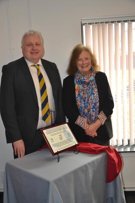 Julie Morgan and the leader of Merthyr Council