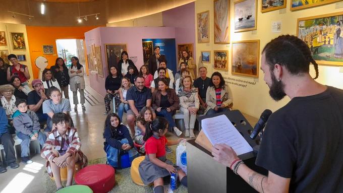 ¡Ya están los reconocimientos! Asi es, de la décimocuarta edición del Concurso de arte y ciencia “Habitantes de agua dulce”, una propuesta para la reflexión y expresión artística de niñas y niños https://www.explora.cl/valparaiso/premian-obras-artisticas-de-escolares-de-la-v-region-ganadoras-de-concurso-de-arte-y-ciencia/ #CulturaCientífica