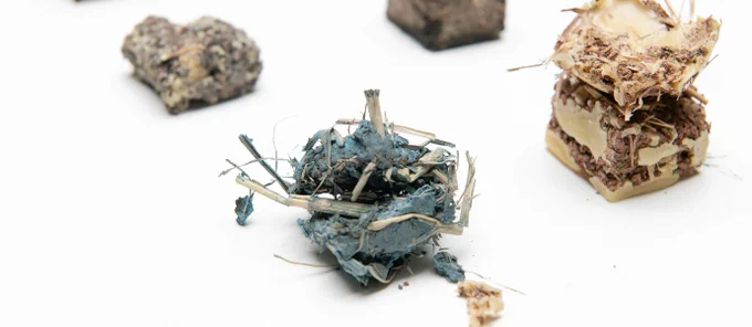 Material explorations by Aron Sajavaara.