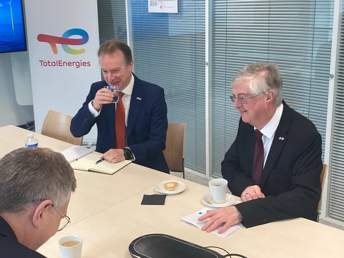 The First Minister meeting with Total Energies