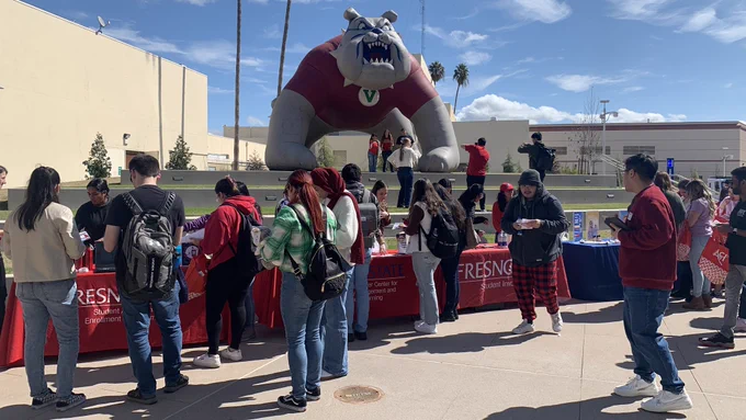 Students checking out booths during I Heart Fresno State Week’s kick-off.
