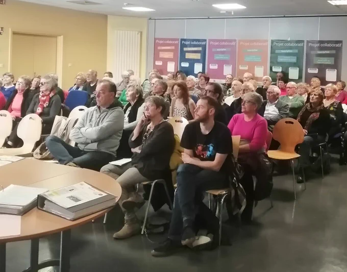  🗞️À LIRE AUJOURD'HUI❗️Retrouvez le compte-rendu de la réunion d'information @asso_afe  du 1er avril dernier organisée par Claude Badet à #Argonay, Haute-Savoie. 📲https://www.france-ekbom.fr/news/25/Compte-rendu-de-la-reunion-d-information-du-1er-avril-2023-a-Argonay #FranceEkbom #WillisEkbom #sjsr #santé